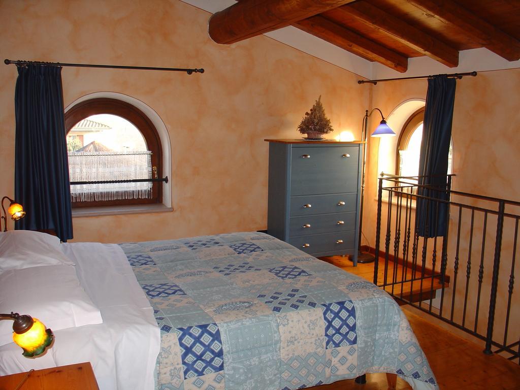 Гостевой дом Agriturismo Gian Galeazzo Visconti Валеджо-суль-Минчо Номер фото